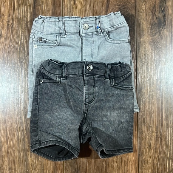 Children's Place 18-24 Mths Denim shorts - Picture 1 of 7